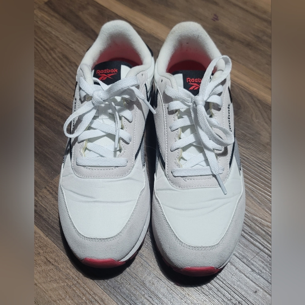 Reebok Unisex White and Black Sneakers with Red Accents